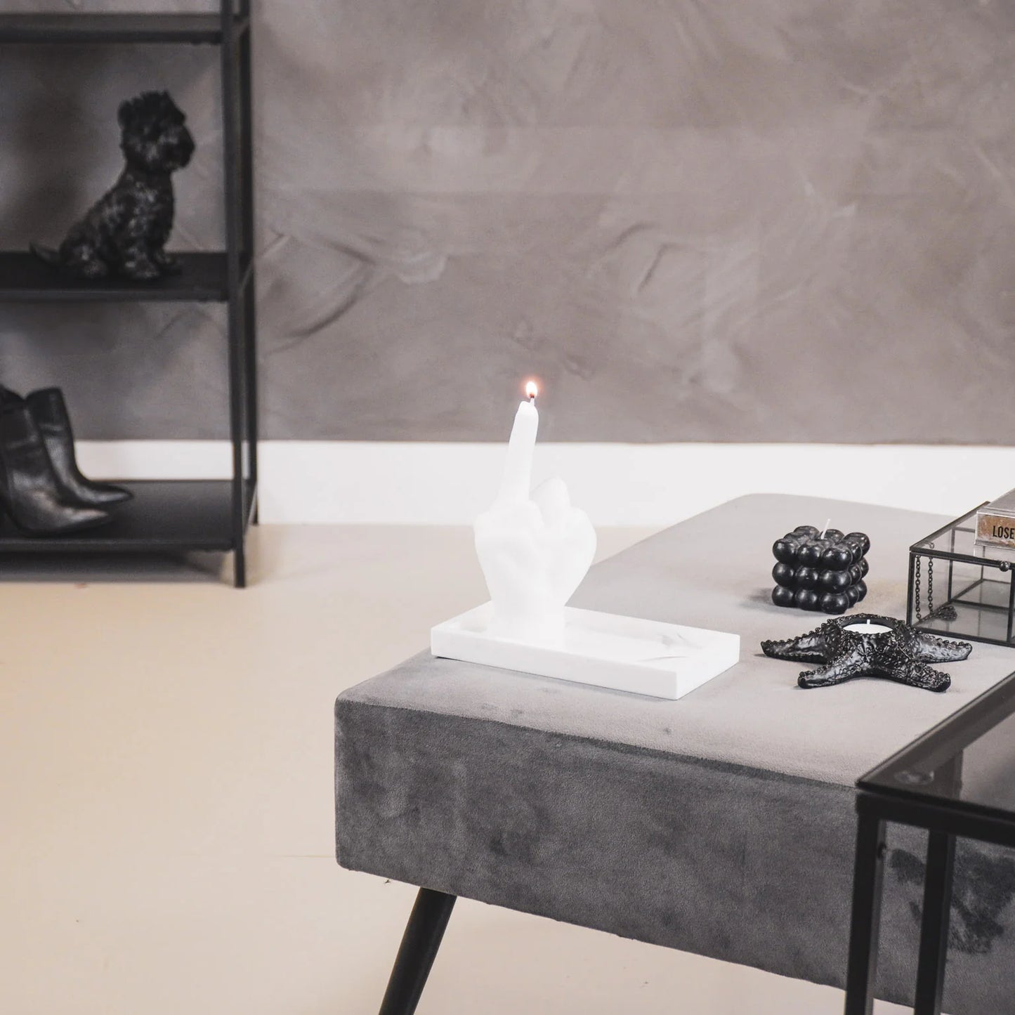 Keskisormi kynttilä - Valkoinen