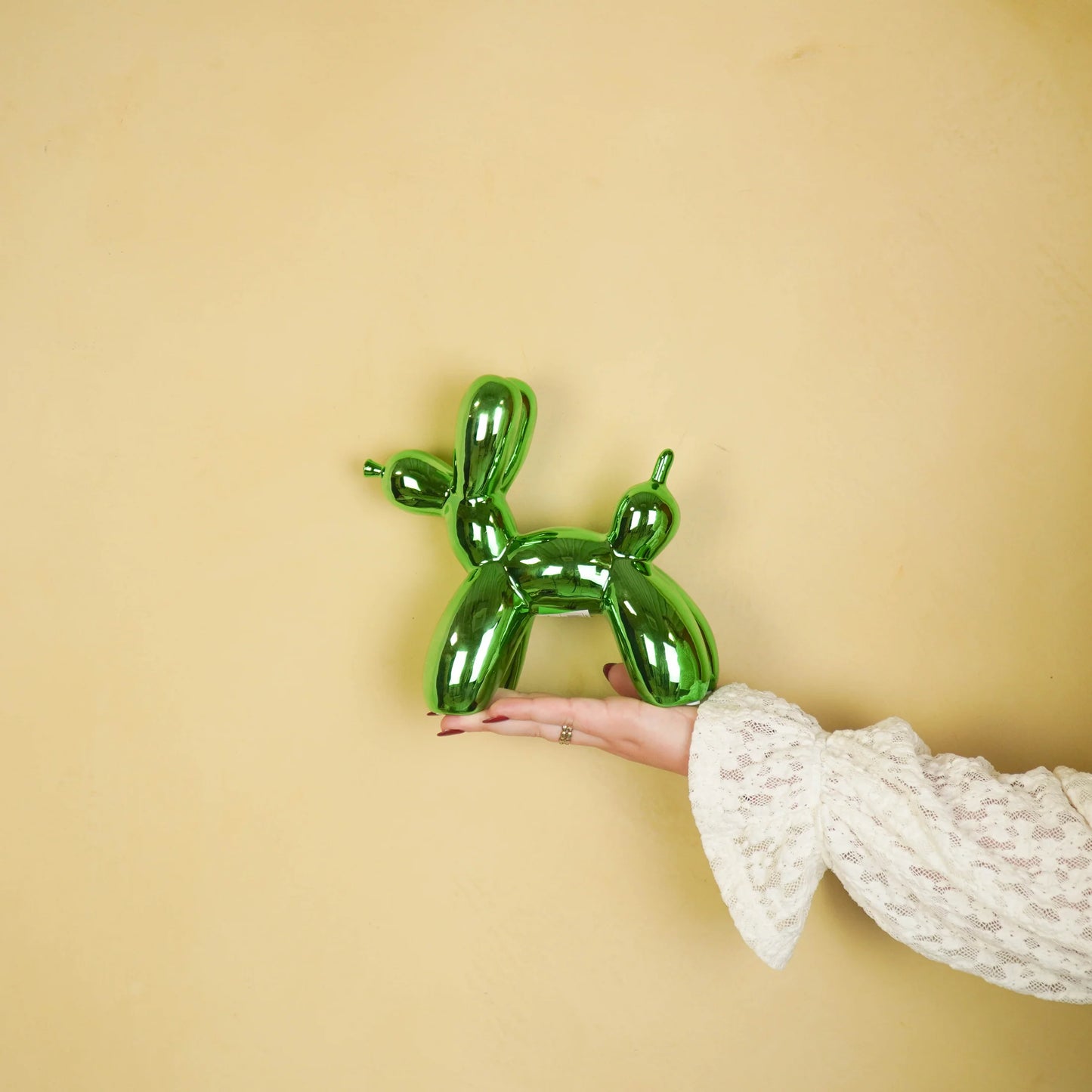 TULOSSA UUTUUS VARASTOON Ilmapallokoira - Vihreä