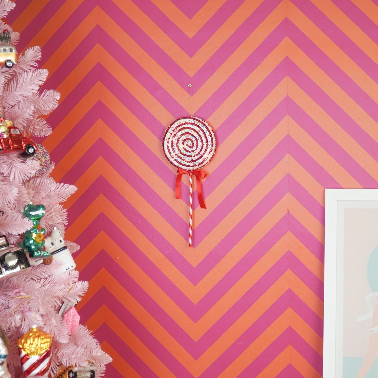 TULOSSA UUTUUS VARASTOON Glitter-tikkari - koriste