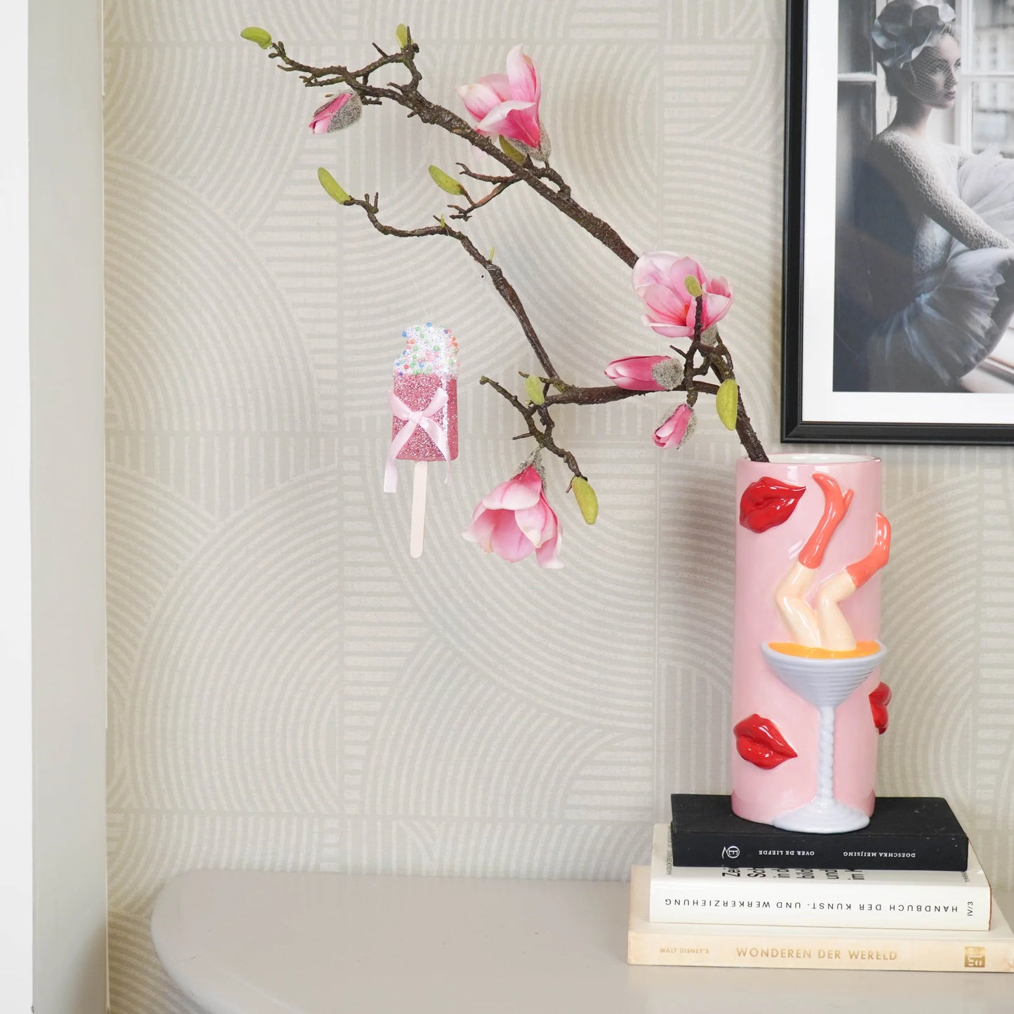 UUTUUS TULOSSA VARASTOON Jäätelö-tikku, joulukuusenkoriste