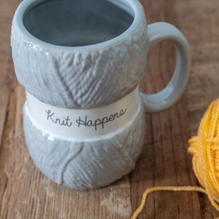 TULOSSA LISÄÄ VARASTOON Lankakerä muki, Knit Happens