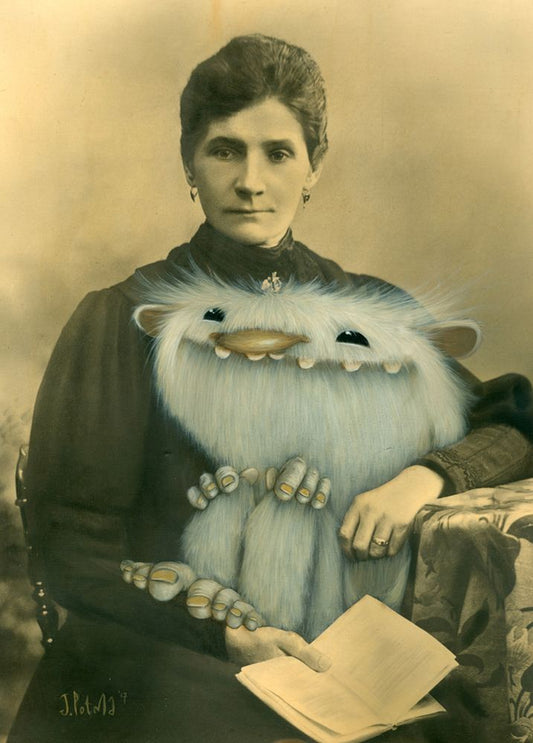 Hairy Tales - Postikortti